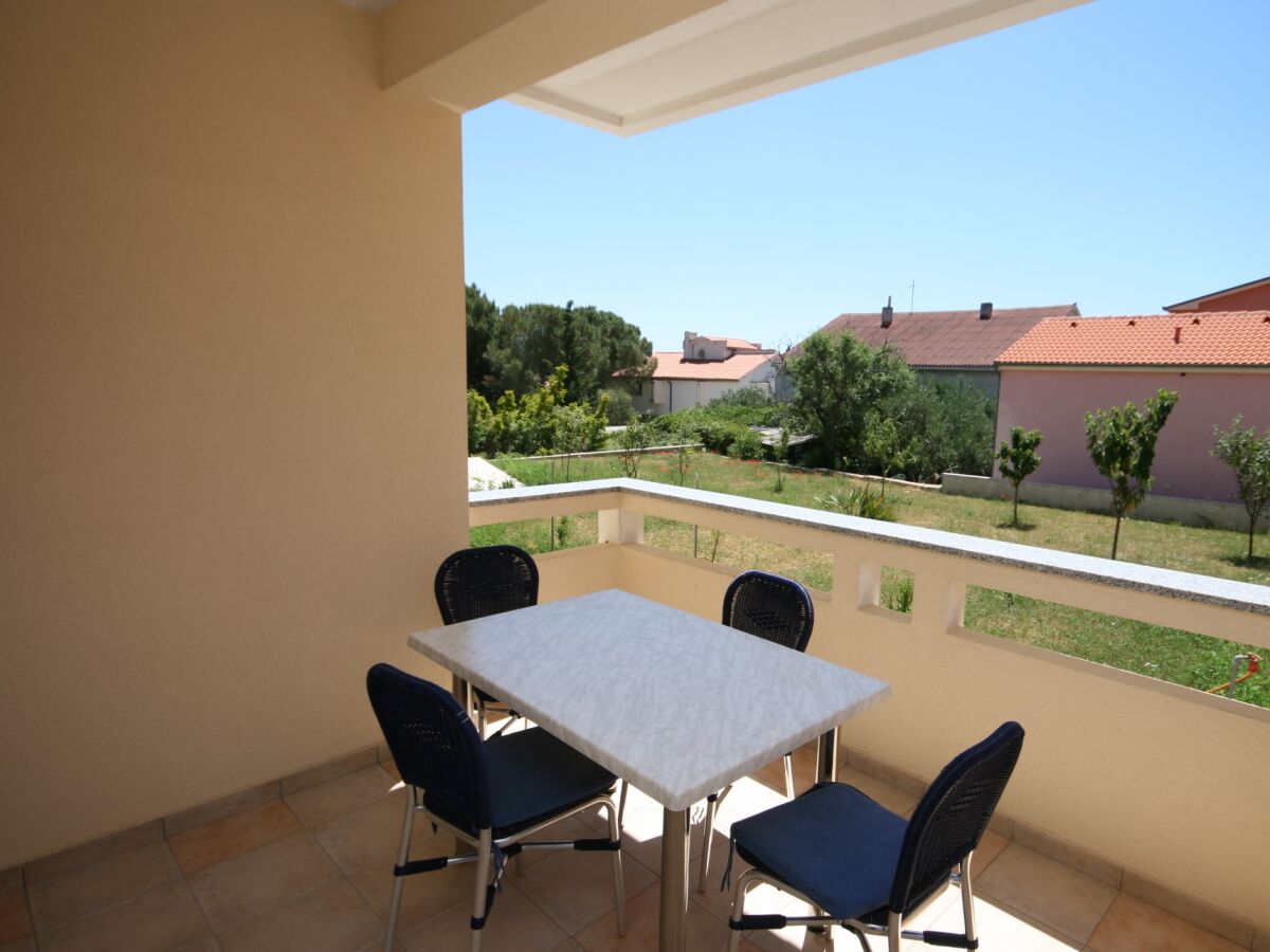 Apartment One bedroom apartment with terrace Novalja, Pag A-3294-d