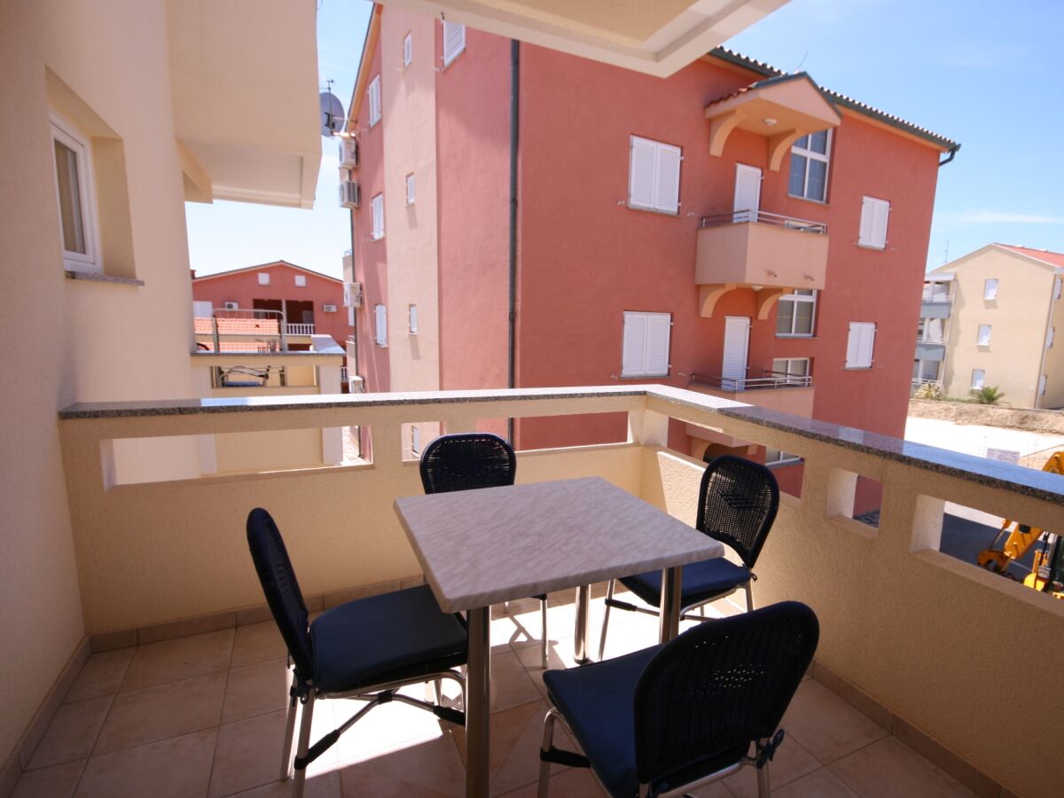 Apartment Studio flat with terrace Novalja, Pag AS-3294-a