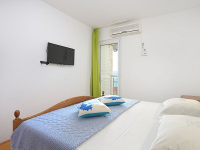 Apartment Two bedroom apartment with terrace and sea view Duće, Omiš A-2737-a - Outdoor photo 29