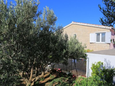 Apartment One bedroom apartment with terrace and sea view Duće, Omiš A-2737-b - Outdoor photo 7