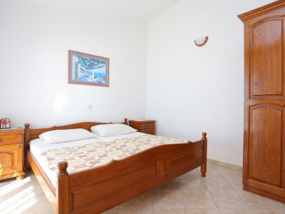 Apartment One bedroom apartment with balcony and sea view Stanići, Omiš A-2818-c - Outdoor photo 15