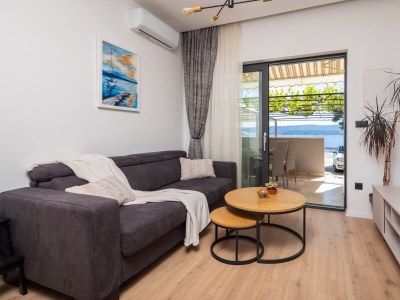 Apartment One bedroom apartment with air-conditioning Stanići, Omiš A-2819-a - Outdoor photo 3