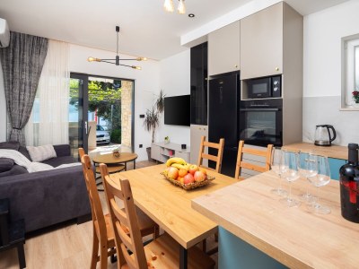 Apartment One bedroom apartment with air-conditioning Stanići, Omiš A-2819-a - Outdoor photo 7