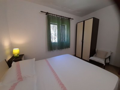 Apartment Two bedroom apartment with terrace Mirca, Brač A-2886-b - Outdoor photo 17