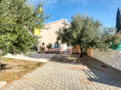 Apartment Two bedroom apartment with balcony and sea view Rogoznica A-2895-b - Outdoor photo 13