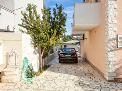 Apartment Two bedroom apartment with balcony and sea view Rogoznica A-2895-b - Outdoor photo 15