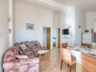 Apartment Two bedroom apartment with balcony and sea view Rogoznica A-2895-c - Outdoor photo 15