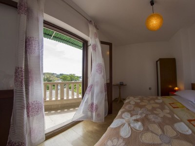 Apartment Two bedroom apartment with terrace and sea view Sumartin, Brač A-2951-a - Outdoor photo 7