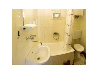 Apartment Two bedroom apartment with terrace and sea view Sumartin, Brač A-2951-a - Outdoor photo 10