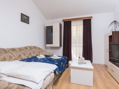 Apartment Two bedroom apartment with terrace Žuljana, Pelješac A-4574-a - Outdoor photo 8