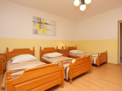 Apartment Four-bedroom apartment with terrace and sea view Nemira, Omiš A-4652-a - Outdoor photo 20