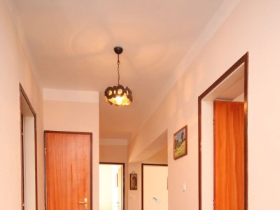 Apartment Four-bedroom apartment with terrace and sea view Nemira, Omiš A-4652-a - Outdoor photo 33