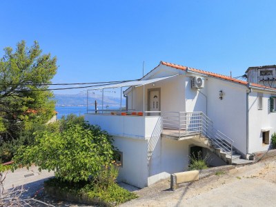 Apartment Two bedroom apartment with terrace and sea view Arbanija, Čiovo A-4320-a - Outdoor photo 2