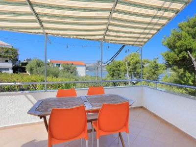 Apartment Two bedroom apartment with terrace and sea view Arbanija, Čiovo A-4320-a - Outdoor photo 26