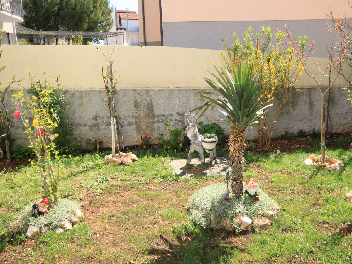 Apartment One bedroom apartment with balcony and sea view Nemira, Omiš A-4652-b - Outdoor photo 5