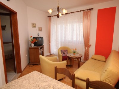 Apartment One bedroom apartment with balcony and sea view Nemira, Omiš A-4652-b - Outdoor photo 11