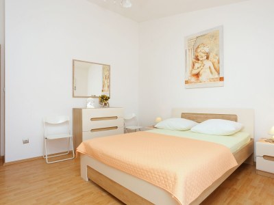 Apartment Three bedroom apartment with balcony and sea view Nemira, Omiš A-4652-c - Outdoor photo 18