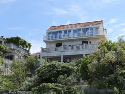 Apartment Three bedroom apartment near beach Korčula A-4407-a - Outdoor photo 2