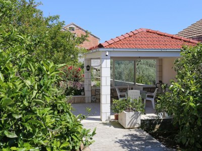 Apartment Two bedroom apartment with terrace Lumbarda, Korčula A-4473-a - Outdoor photo 7