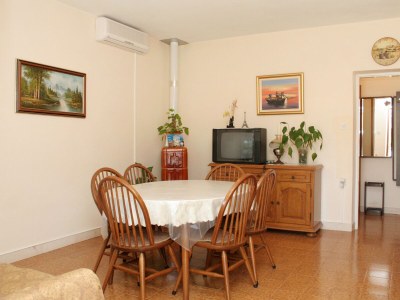 Apartment Two bedroom apartment with terrace Lumbarda, Korčula A-4473-a - Outdoor photo 13