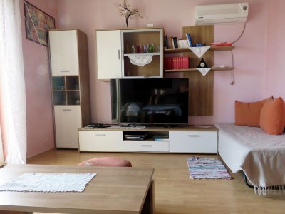 Apartment One bedroom apartment with terrace and sea view Barbat, Rab A-4988-b in Rab - Apartment