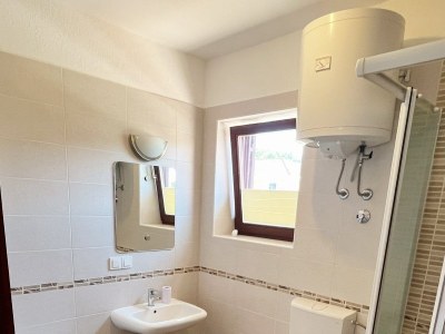 Apartment Two bedroom apartment with terrace and sea view Vantačići, Krk A-5566-a - Outdoor photo 16