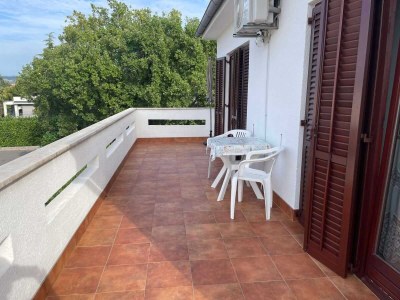 Apartment Two bedroom apartment with terrace and sea view Vantačići, Krk A-5566-a - Outdoor photo 17