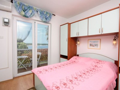 Apartment One bedroom apartment with balcony and sea view Supetarska Draga - Gonar, Rab A-4999-b - Outdoor photo 16