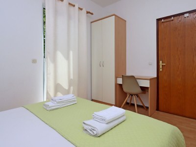 Apartment Two bedroom apartment with terrace and sea view Supetarska Draga - Donja, Rab A-5030-b - Outdoor photo 19