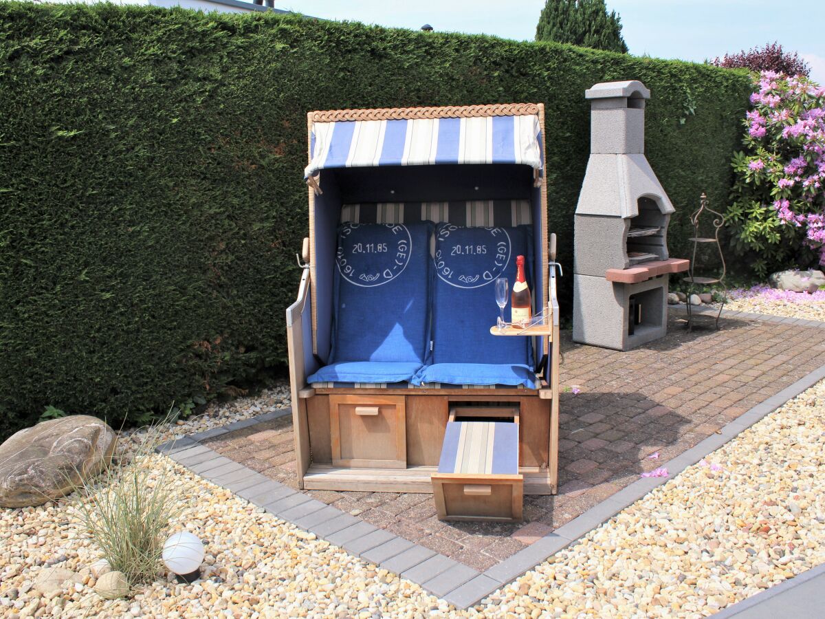 Holiday house with boat and own landing stage - Outdoor photo 4
