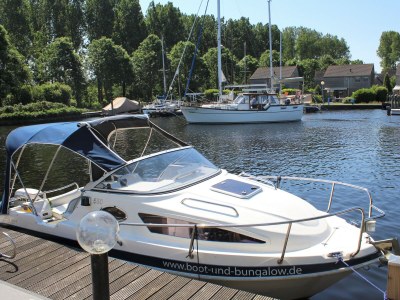 Holiday house with boat and own landing stage - Outdoor photo 6