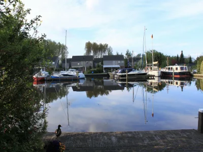 Holiday house with boat and own landing stage - Outdoor photo 8