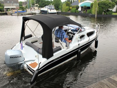 Holiday house with boat and own landing stage - Outdoor photo 9