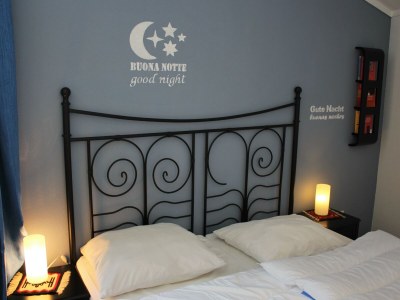 Holiday house with boat and own landing stage - Features photo 16