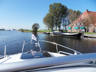 Holiday house with boat and own landing stage - Environment photo 17