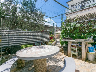 Apartment One bedroom apartment with balcony and sea view Slatine, Čiovo A-6000-b - Outdoor photo 13