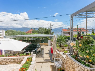 Apartment One bedroom apartment with balcony and sea view Slatine, Čiovo A-6000-b - Outdoor photo 15