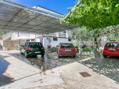 Apartment One bedroom apartment with balcony and sea view Slatine, Čiovo A-6000-b - Outdoor photo 25