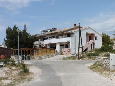 Apartment Two bedroom apartment near beach Kustići, Pag A-6449-a - Outdoor photo 4