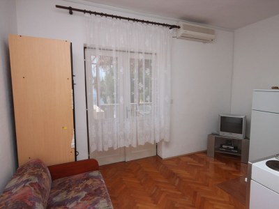 Apartment Two bedroom apartment near beach Kustići, Pag A-6449-a - Outdoor photo 11