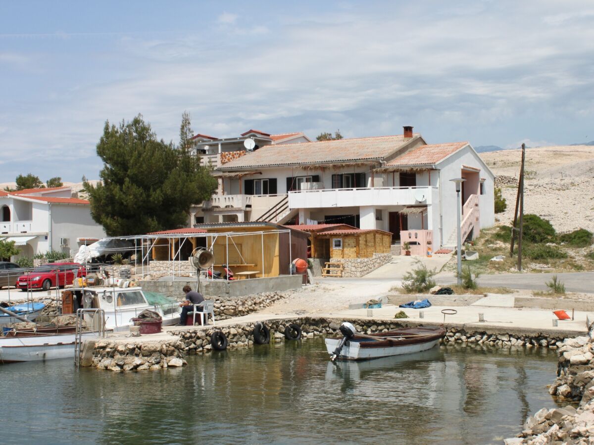 Apartment Two bedroom apartment near beach Kustići, Pag A-6449-b