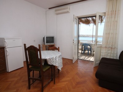 Apartment Two bedroom apartment near beach Kustići, Pag A-6449-b - Outdoor photo 11