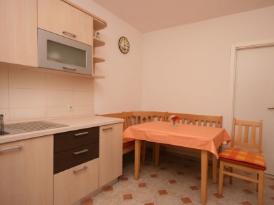 Apartment One bedroom apartment near beach Mandre, Pag A-6518-b - Outdoor photo 12
