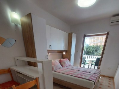 Apartment Studio flat near beach Mandre, Pag AS-6518-a - Outdoor photo 11