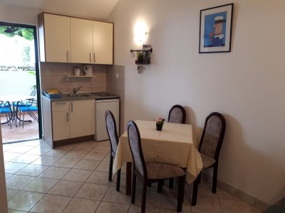 Apartment One bedroom apartment near beach Zaostrog, Makarska A-6659-b - Outdoor photo 7