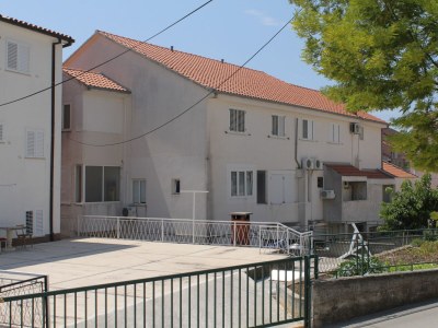 Apartment Studio flat with terrace and sea view Makarska AS-6696-c - Outdoor photo 2