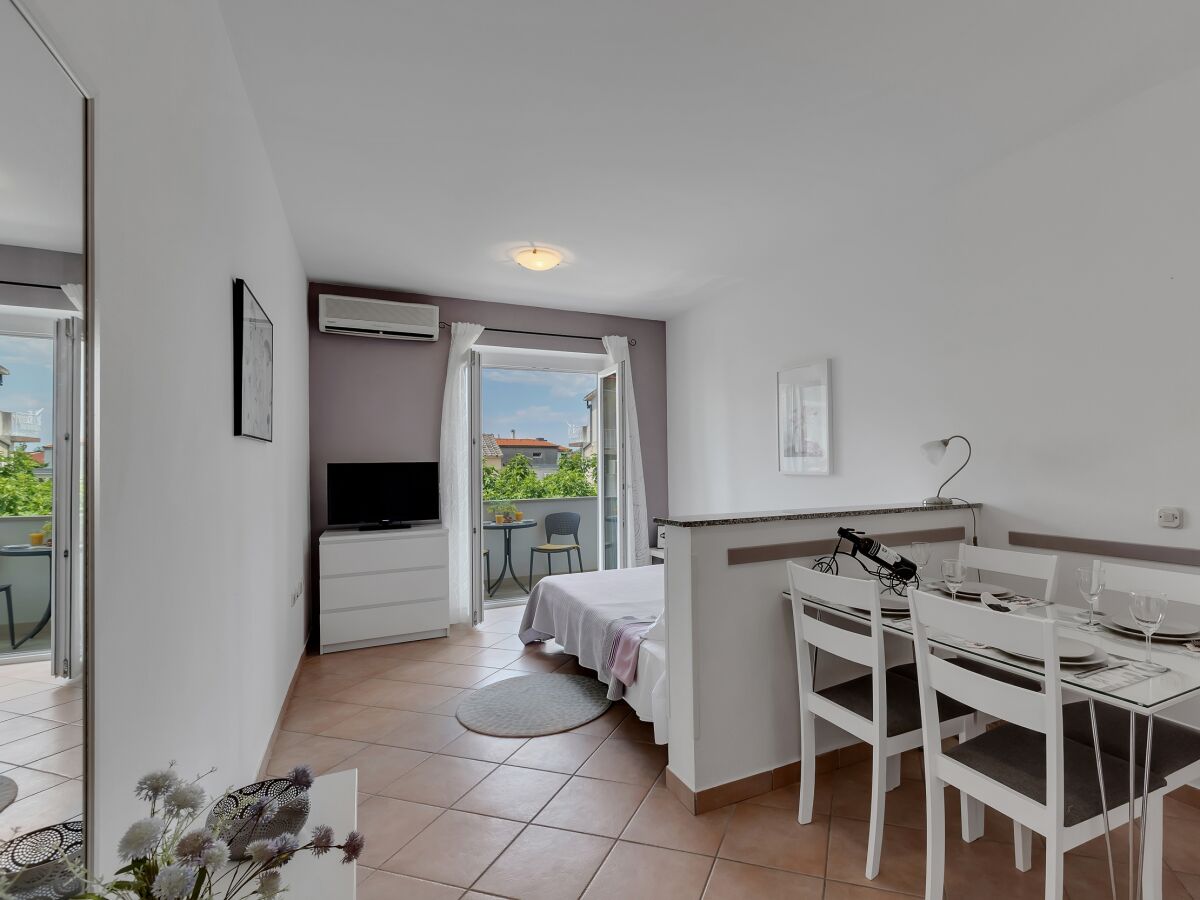 Apartment One bedroom apartment with balcony Baška Voda, Makarska A-6707-a - Outdoor photo 4