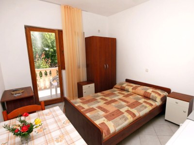 Apartment Apartments with parking space Rovanjska, Paklenica - 6209 - Outdoor photo 16