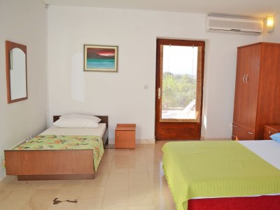 Apartment Three bedroom apartment with terrace and sea view Slatine, Čiovo A-6891-a - Outdoor photo 24