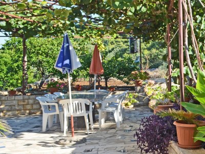 Apartment Three bedroom apartment with terrace and sea view Slatine, Čiovo A-6891-a - Outdoor photo 48